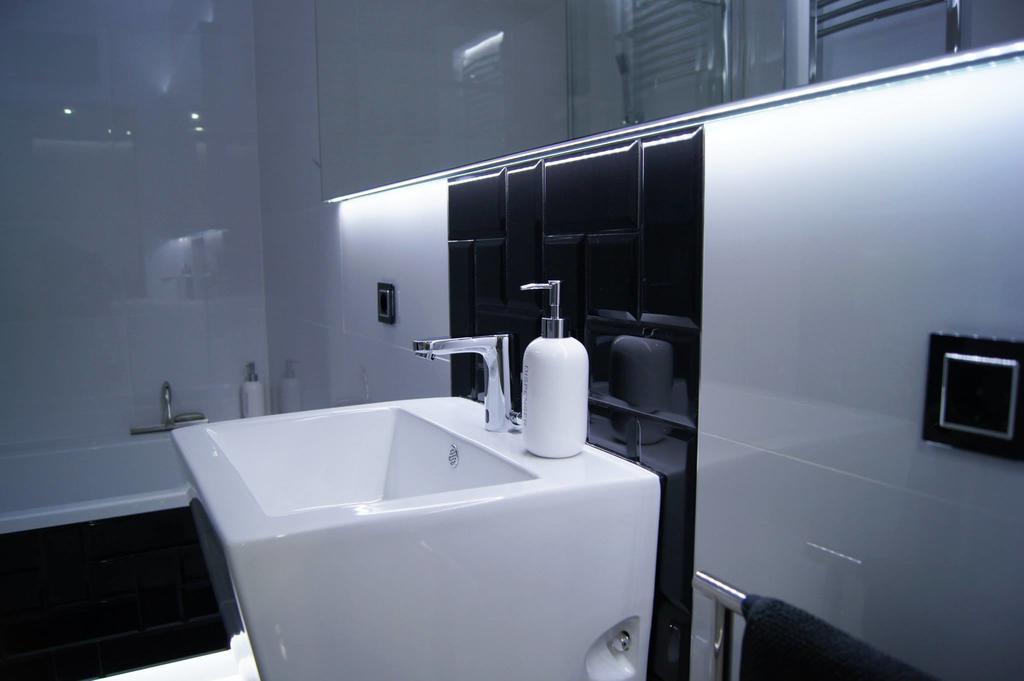 Apartament Exclusive بوزنان الغرفة الصورة